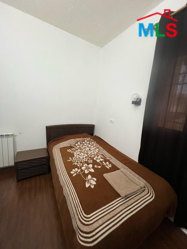 Fully Furnished Chalet For Rent in Tilal Al Assal, Kfarzebian