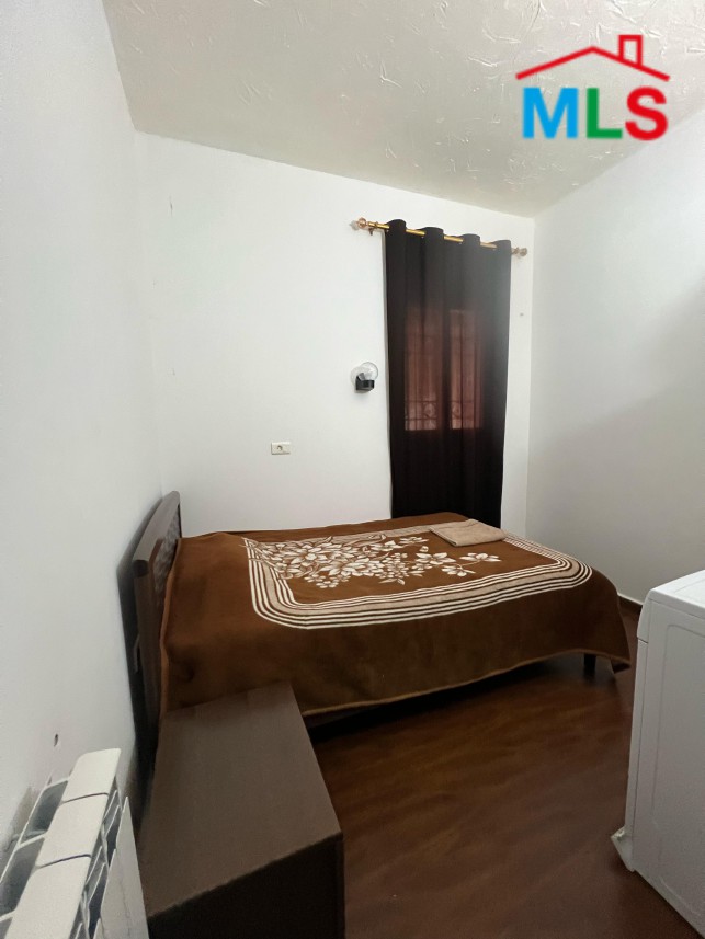 Fully Furnished Chalet For Rent in Tilal Al Assal, Kfarzebian