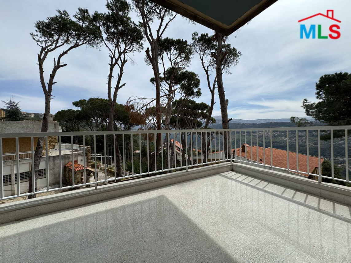 Fully Furnished Apartment For Rent in Baabdat