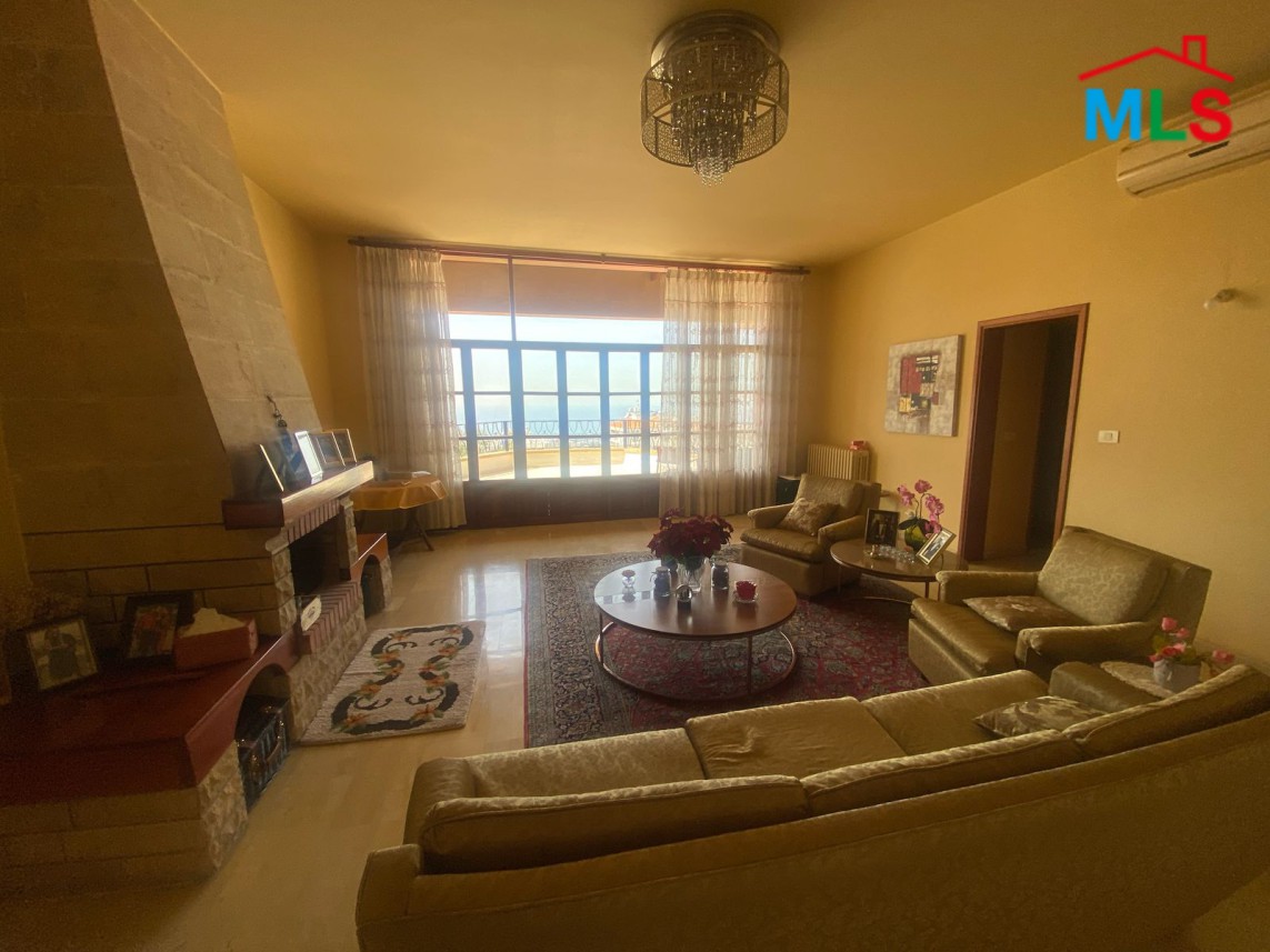 Fully Furnished Villa With Terrace and Garden For Rent in Dik El Mehdi
