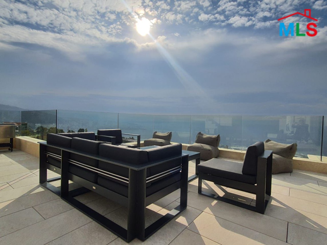 Fully Furnished Decorated Penthouse For Rent in A Prime Location In Adma