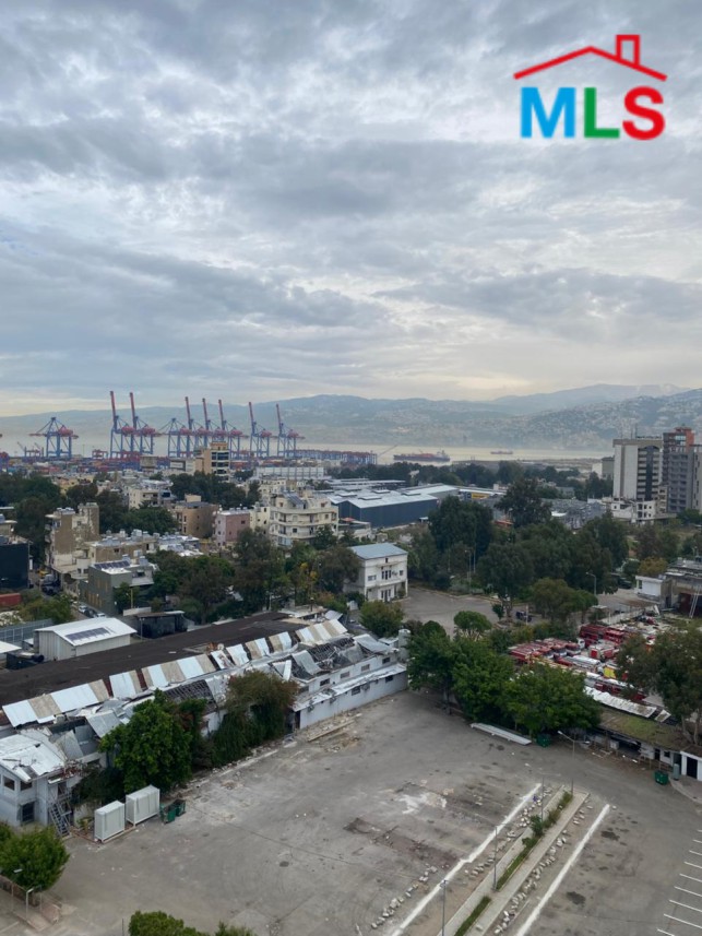 450 SQM Office with Mountain & Sea Views For Rent in Medawar