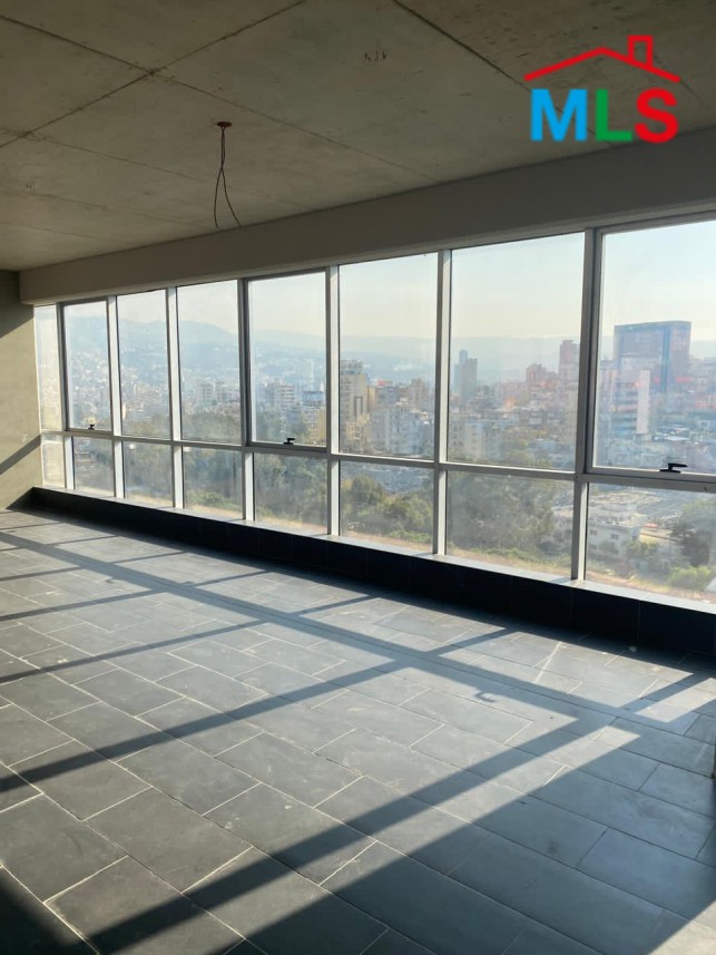 450 SQM Office with Mountain & Sea Views For Rent in Medawar
