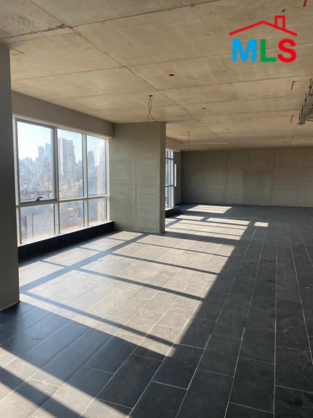450 SQM Office with Mountain & Sea Views For Rent in Medawar