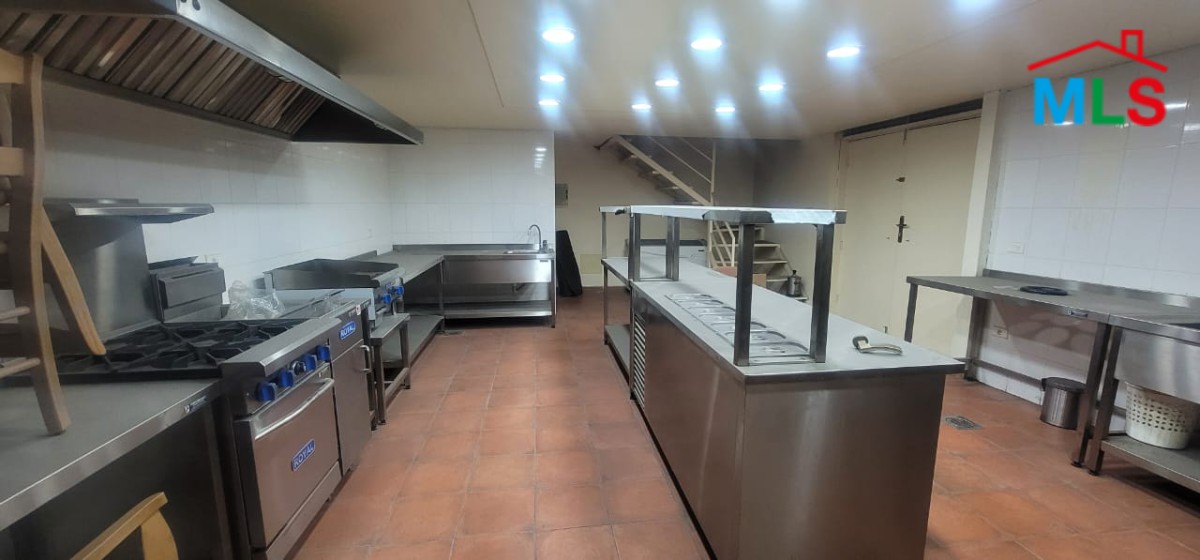 Fully Equipped Restaurant For Rent on the Highway Of Jounieh, Jbeil