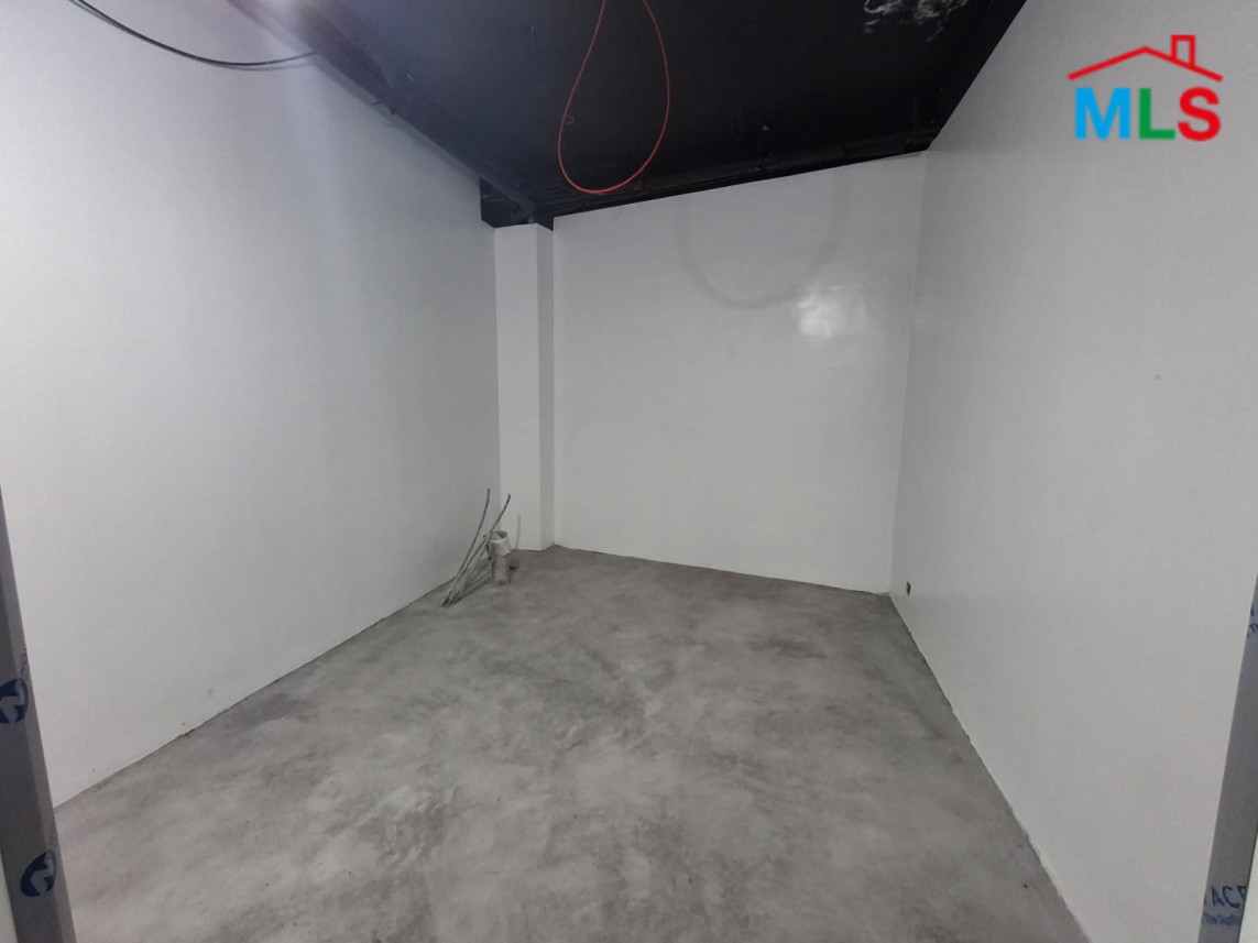 1,035 SQM Restaurant with Terrace For Rent in Achrafieh, Sodeco