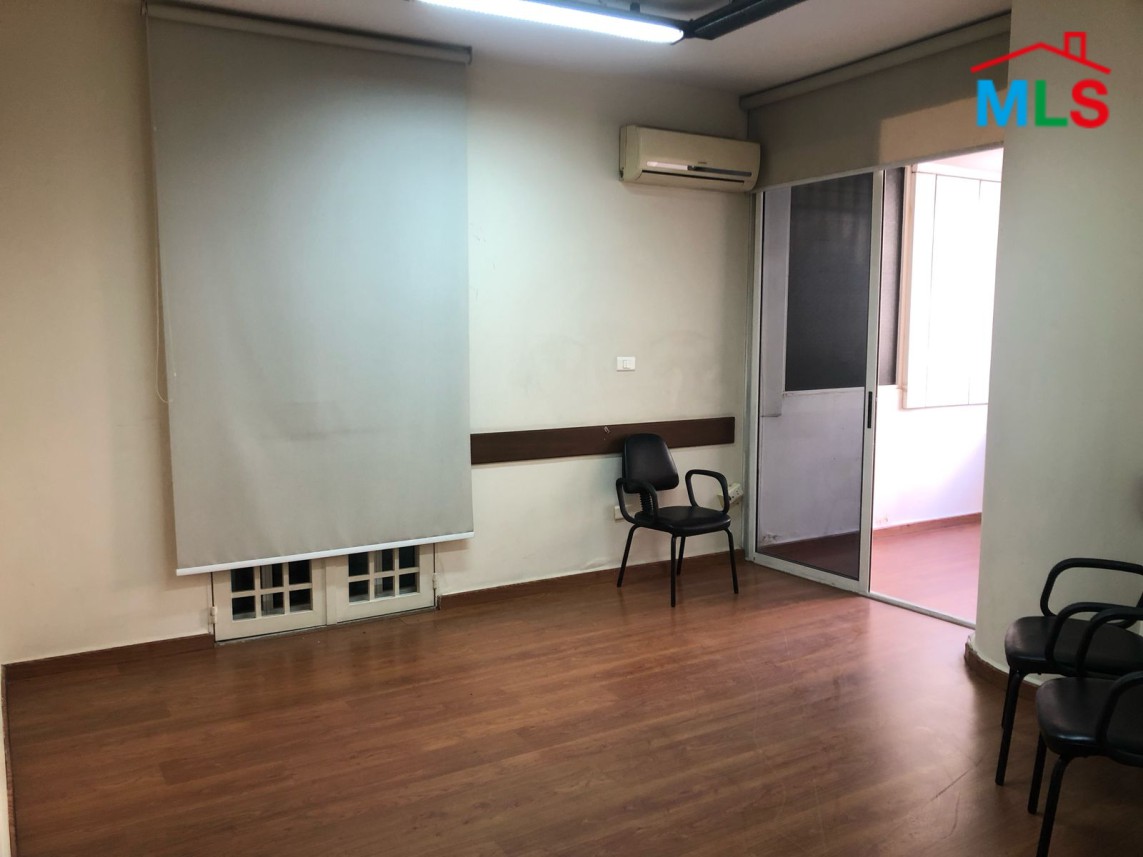 175 SQM Office For Rent in Achrafieh, Hotel Dieu