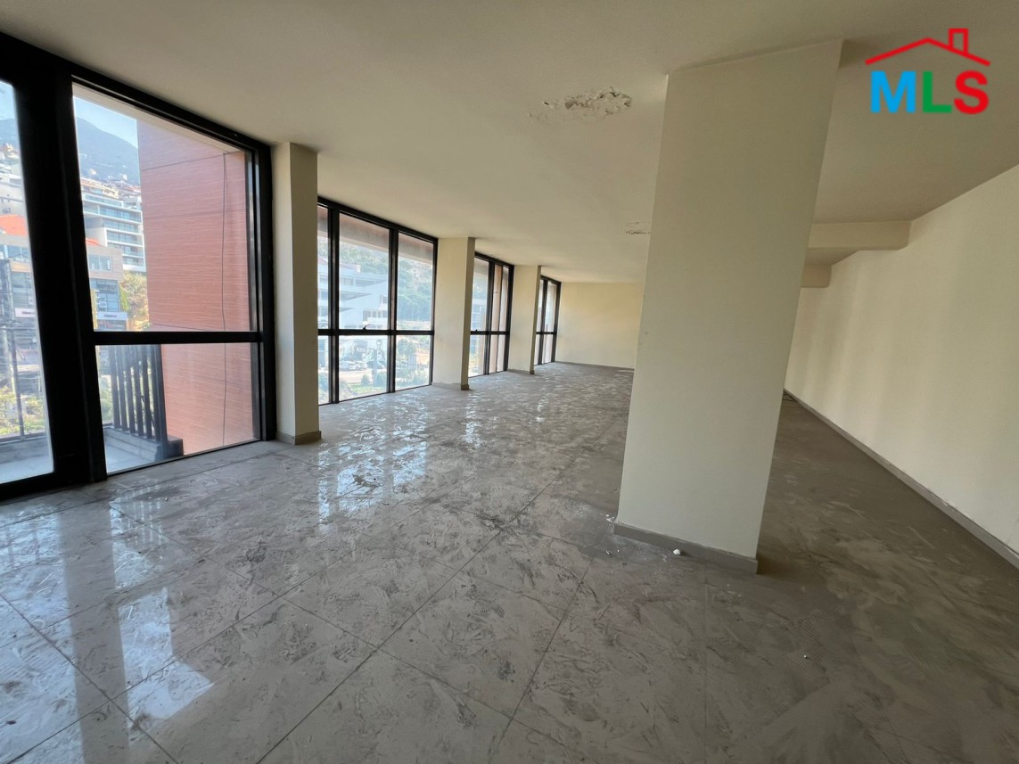 100 SQM Open Space Office For Rent in Ghazir