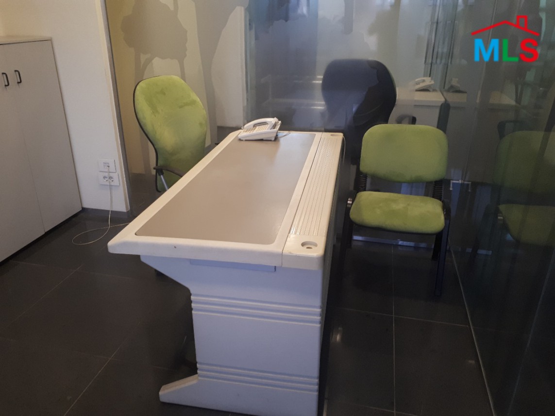 Furnished Office For Rent in Dora