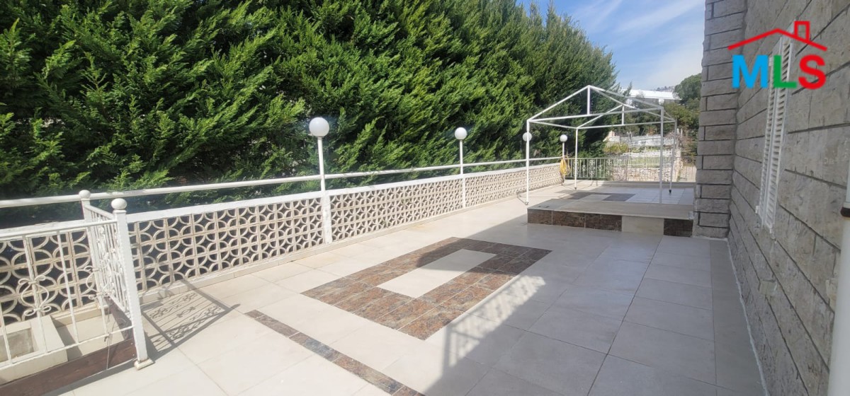 Furnished Apartment With Terrace For Rent In Ajaltoun