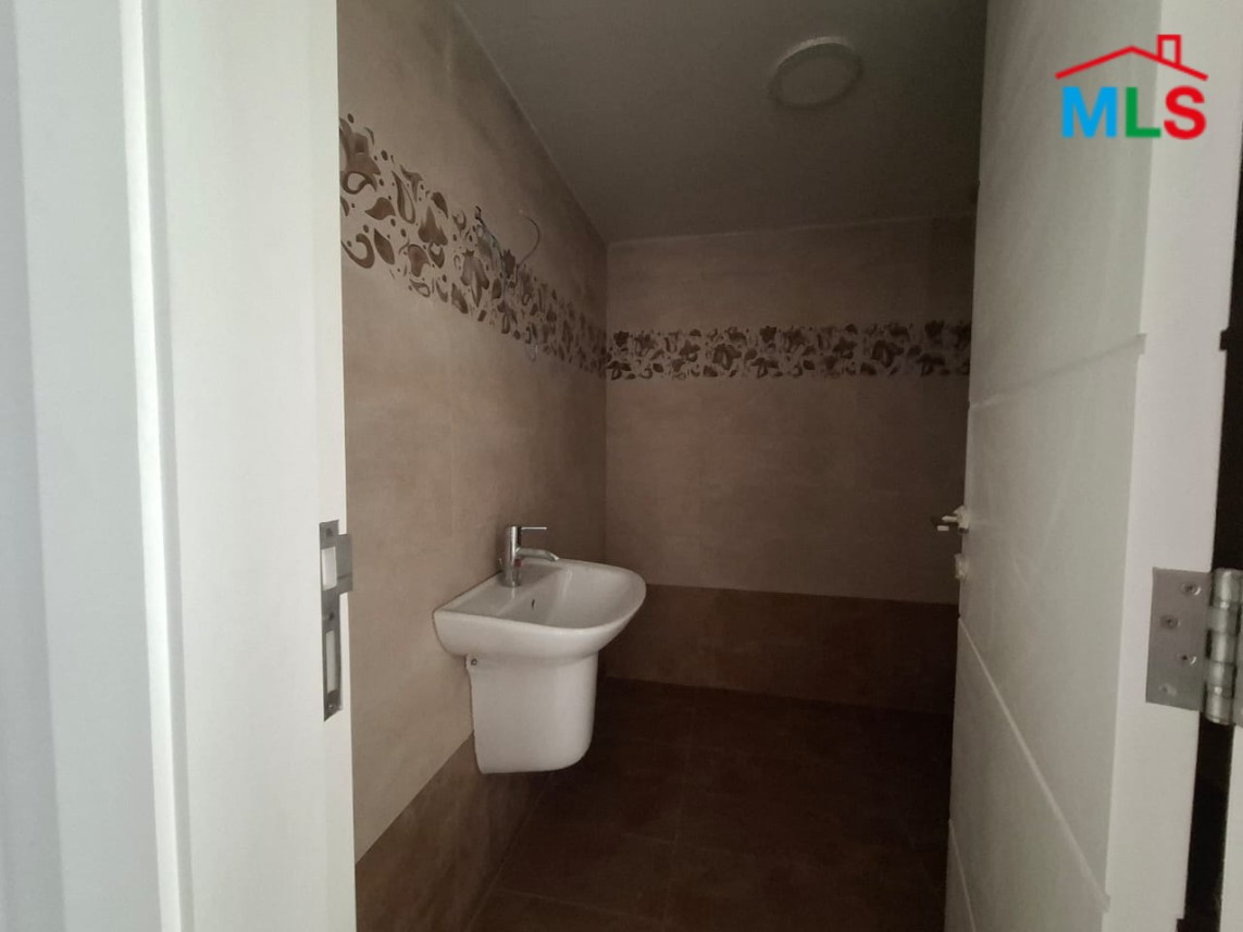 Cozy 3-Bedroom Apartment For Rent in Fatqa