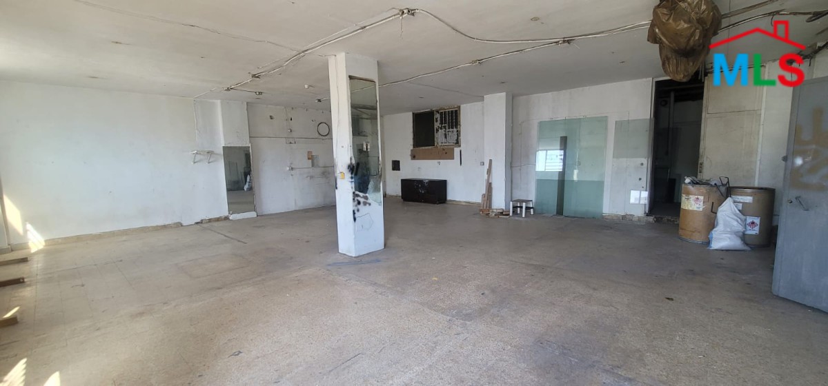 An Industrial Warehouse For Rent in Zouk Mosbeh