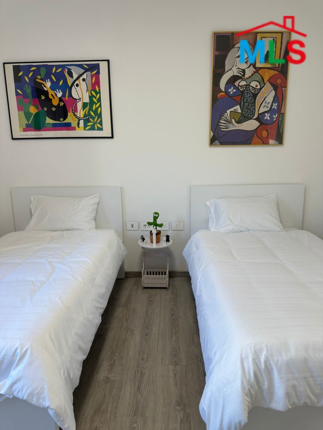 Furnished Cozy 2-Bedroom Apartment For Rent in Hazmieh