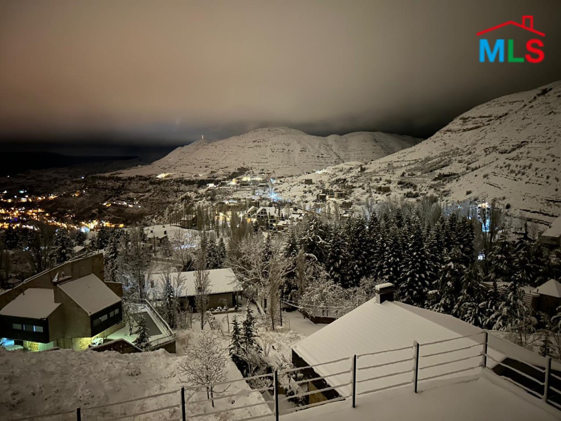 Fully Furnished Chalet With Panoramic View For Rent In Val De Neige, Faraya
