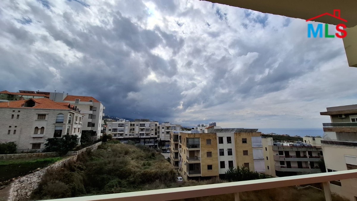 3-Bedroom Apartment For Rent In Hboub