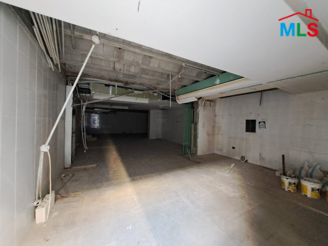 High-End Commercial Building For Rent in A Prime Location In Dekweneh