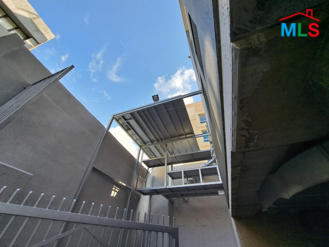 High-End Commercial Building For Rent in A Prime Location In Dekweneh