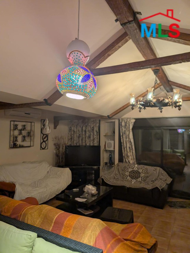 A Furnished Roof Apartment With Terrace For Rent in Monteverde