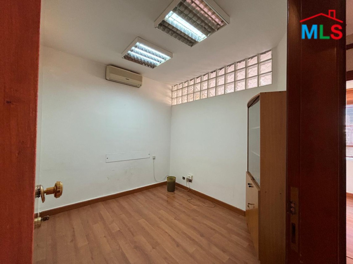 150 SQM Office For Rent in A Prime Location In Badaro