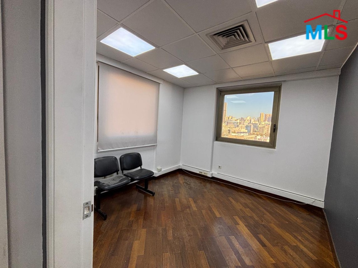 70 SQM Office For Rent in Badaro