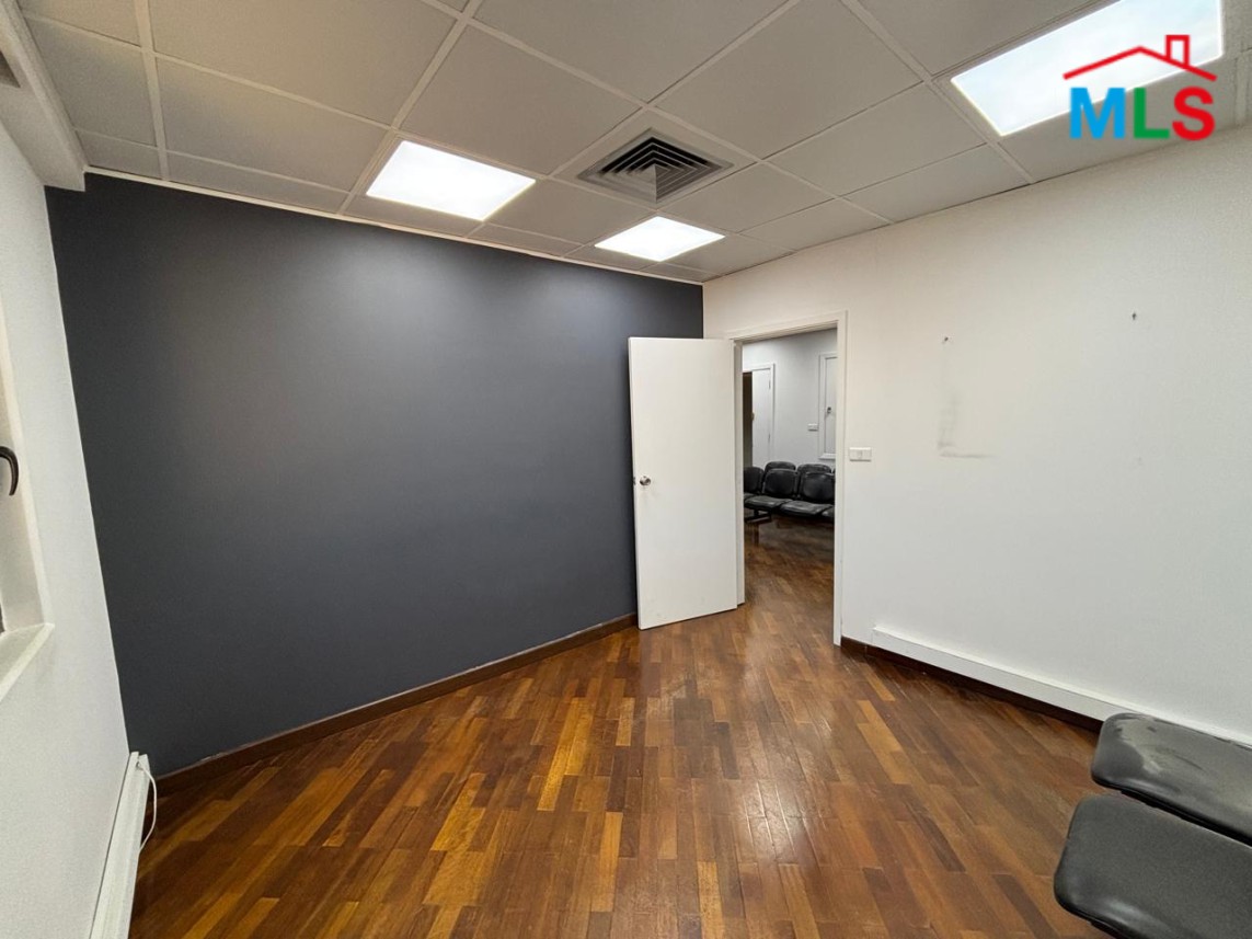 70 SQM Office For Rent in Badaro