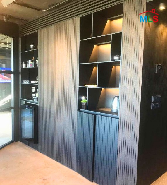 127 SQM Office For Rent in a Commercial Tower, Mirna Chalouhi, Dekweneh
