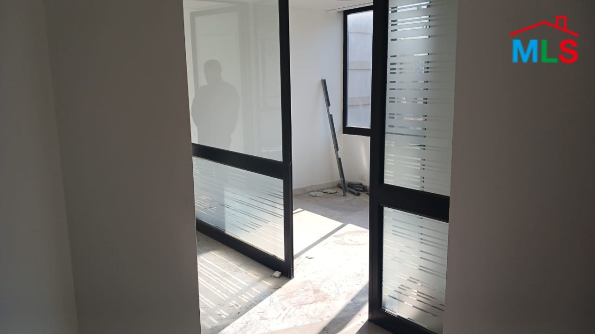 240 SQM Office For Rent In Jal El Dib
