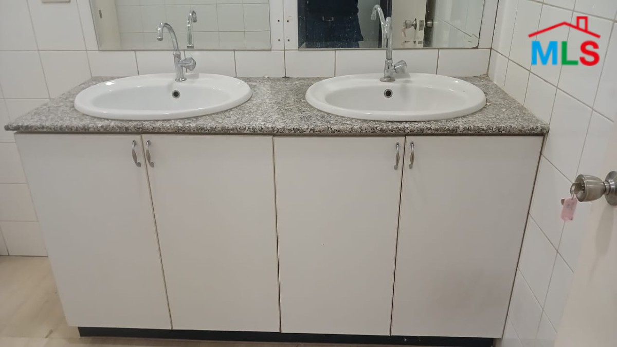 Spacious Office For Rent In Jal El Dib