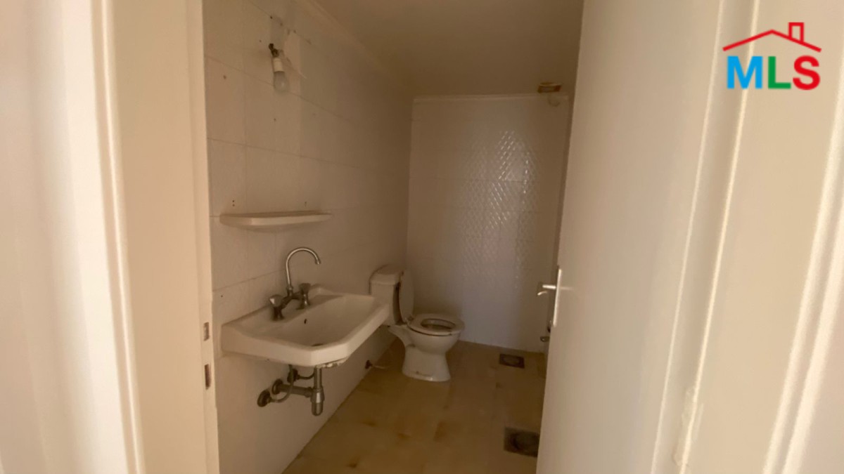 75 SQM Office With Terrace For Rent in a Prime Location in Zalka
