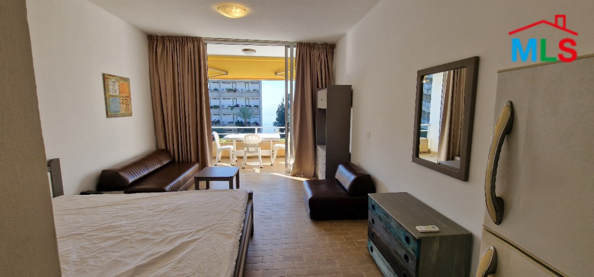 Studio Chalet in A Seafront Resort For Rent in Tabarja