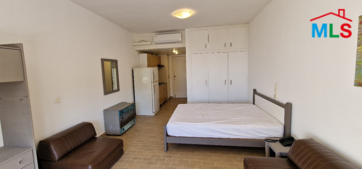 Studio Chalet in A Seafront Resort For Rent in Tabarja