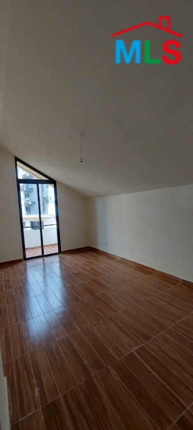 2-Bedroom Roof Apartment With Seaview For Rent in Nahr Ibrahim