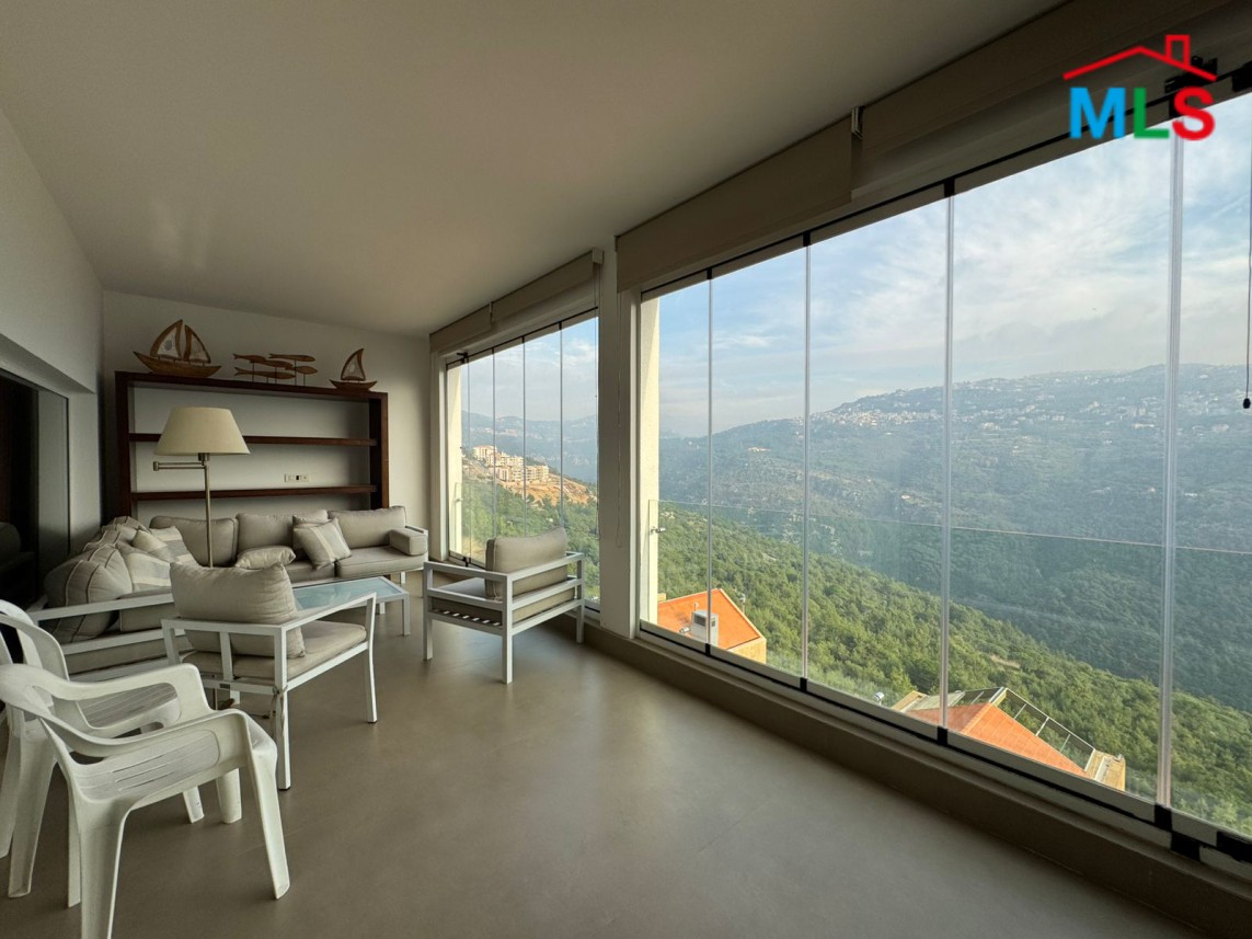 Furnished High-End Finishing Apartment For Rent in Monteverde