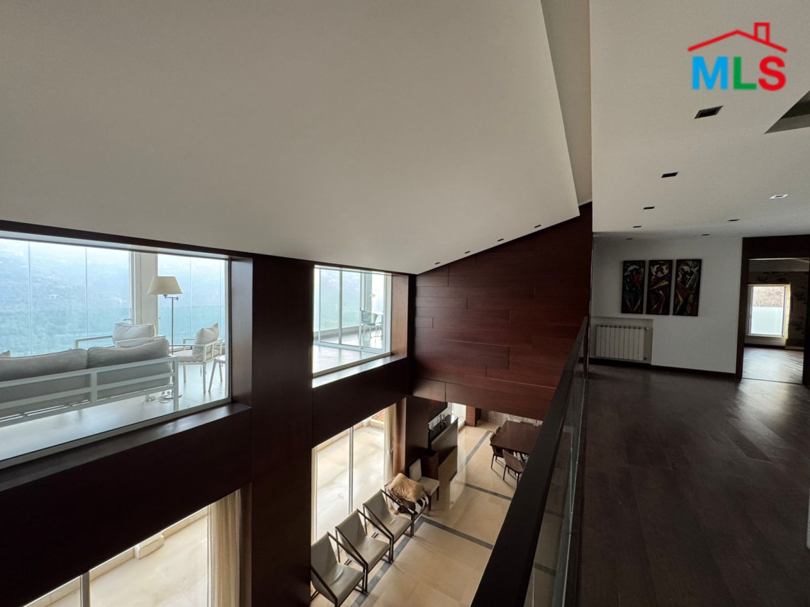 Furnished High-End Finishing Apartment For Rent in Monteverde