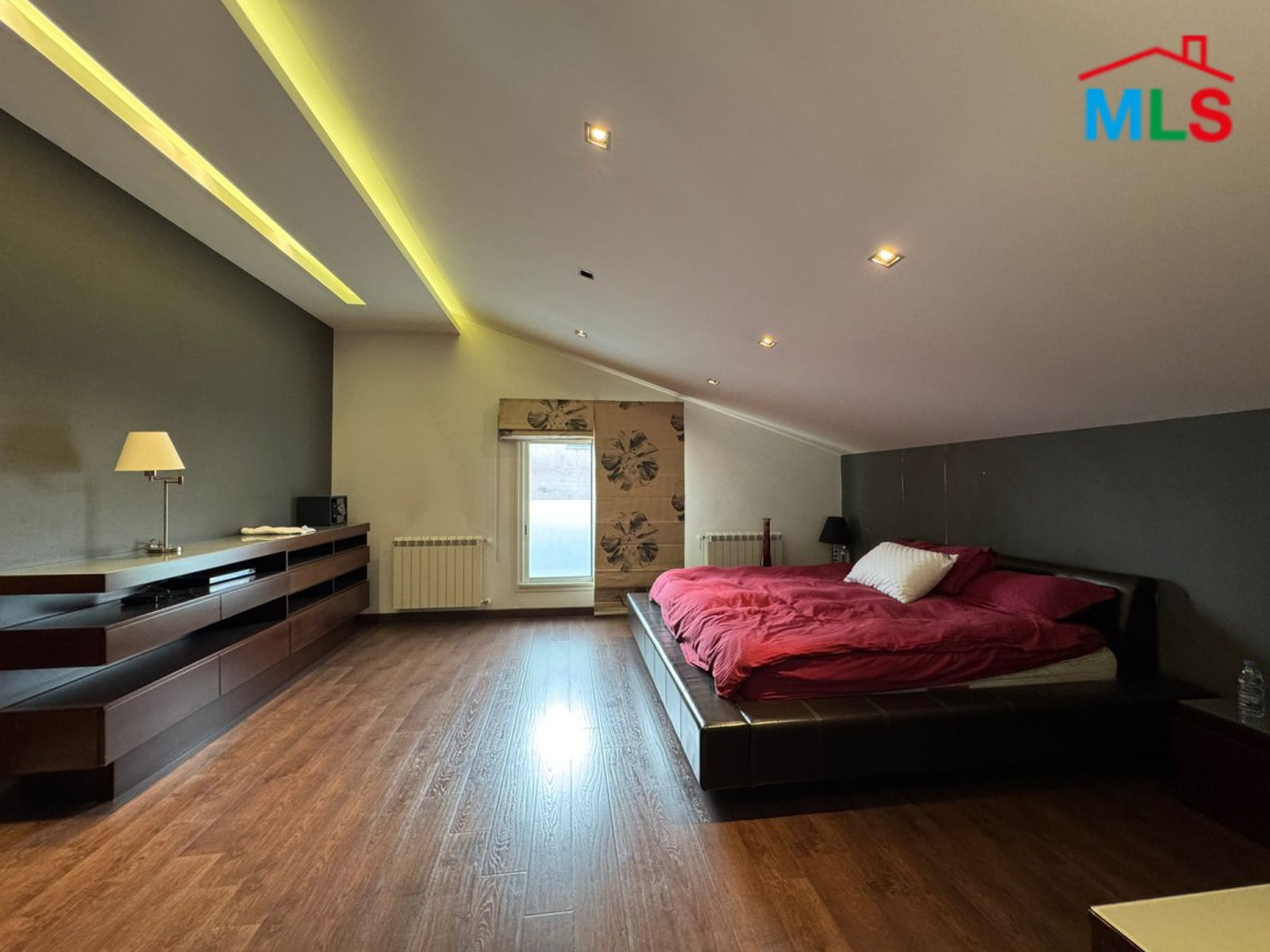 Furnished High-End Finishing Apartment For Rent in Monteverde