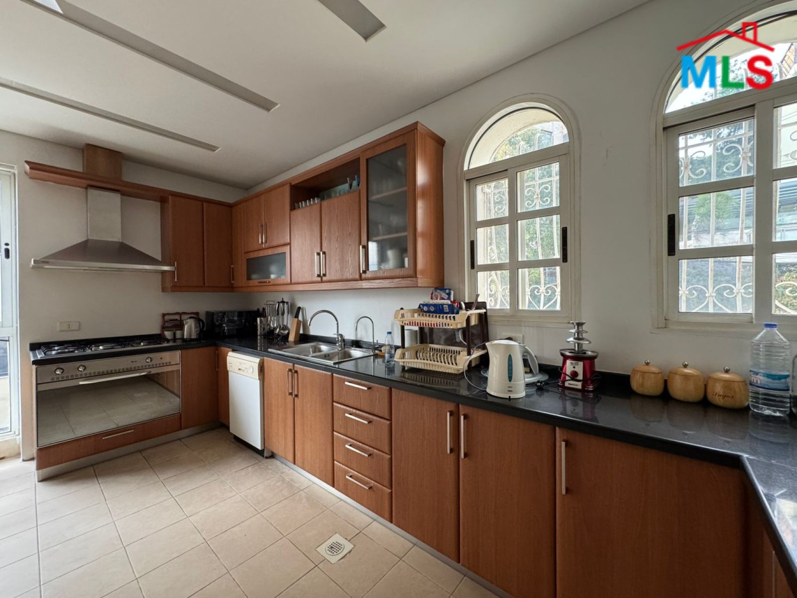 Furnished High-End Finishing Apartment For Rent in Monteverde
