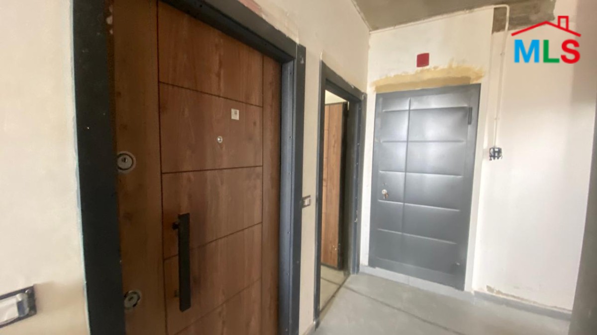 80 SQM Office For Rent in Antelias