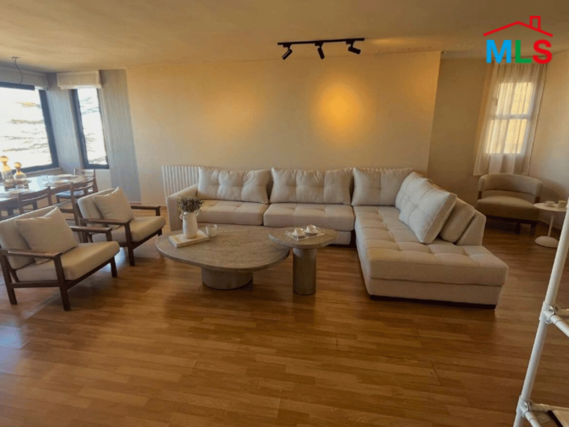 Fully Decorated & Furnished Chalet For Rent In Plateau,Ouyoun Al Simen