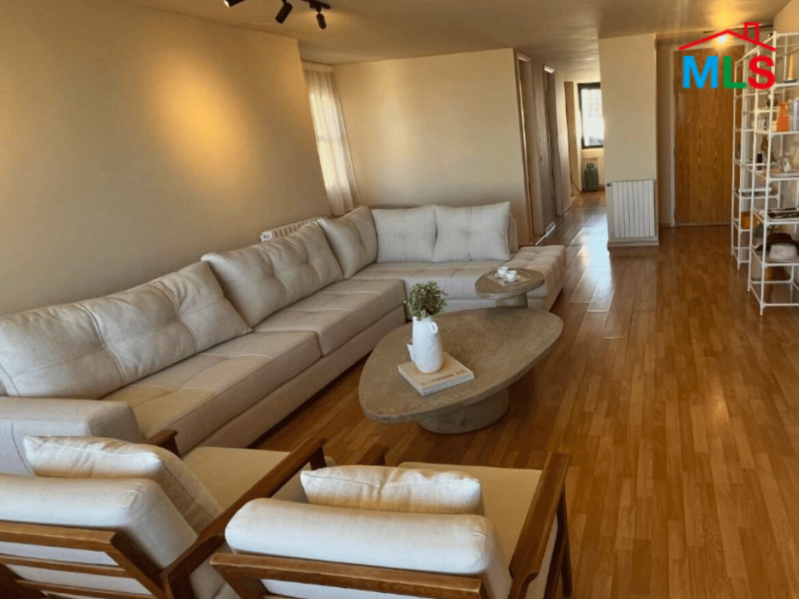 Fully Decorated & Furnished Chalet For Rent In Plateau,Ouyoun Al Simen