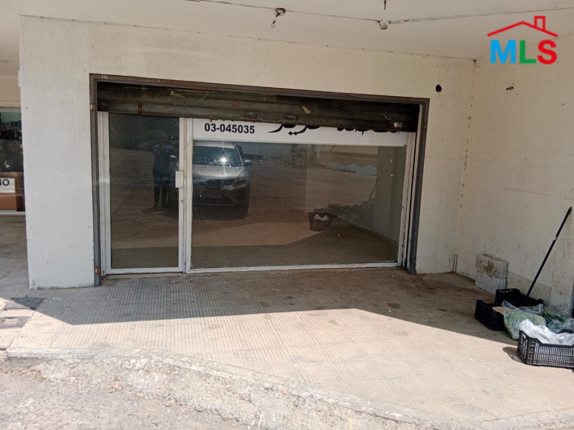 Open-Space Shop For Rent in Ghazir