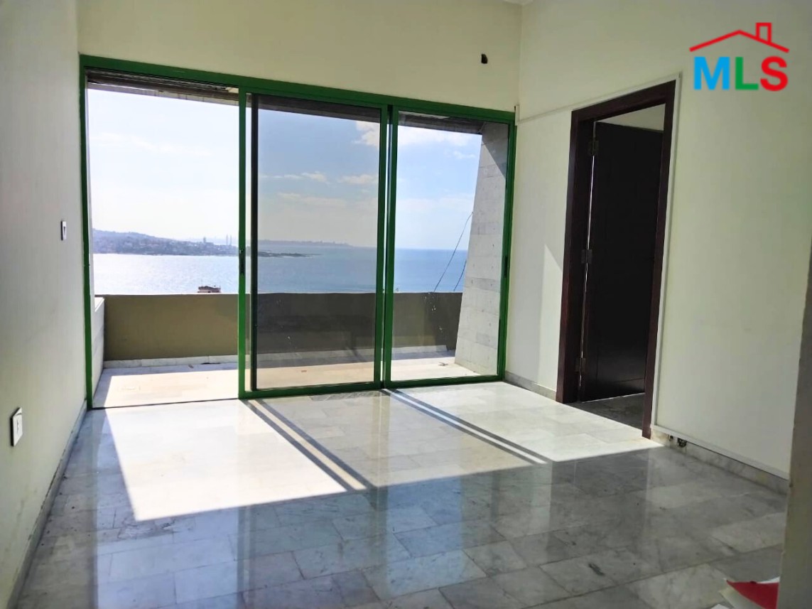 Office With Panoramic Seaview For Rent in Kfarhbeib