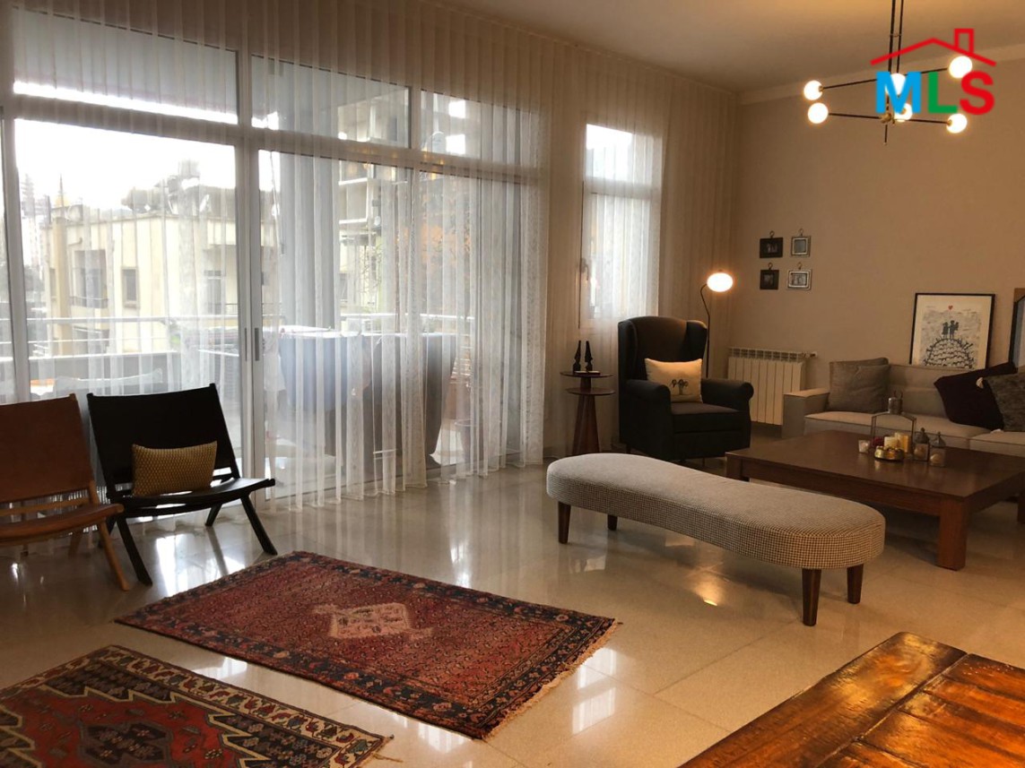 Fully Furnished Elegant Decorated Apartment For Rent in Badaro