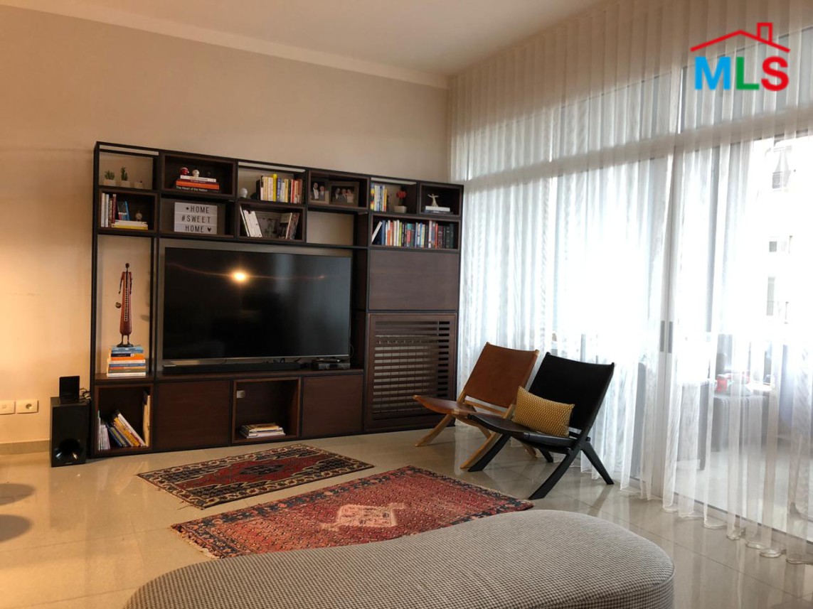 Fully Furnished Elegant Decorated Apartment For Rent in Badaro