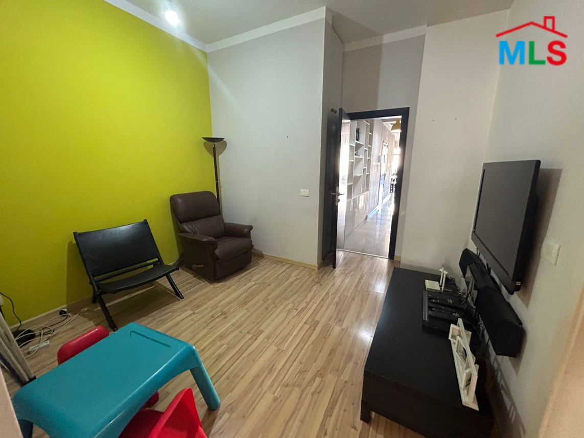 Fully Furnished Elegant Decorated Apartment For Rent in Badaro