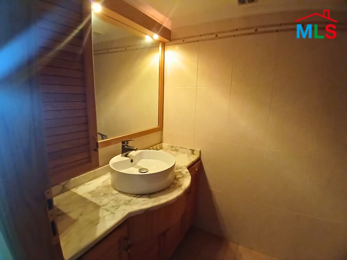 Fully Furnished Decorated Apartment For Rent in Biyada