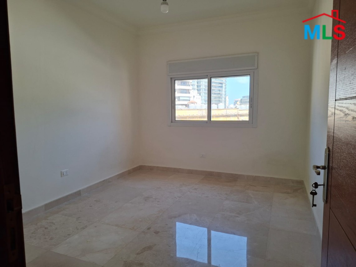3-Bedroom Apartment For Rent in Verdun, Ras Beirut