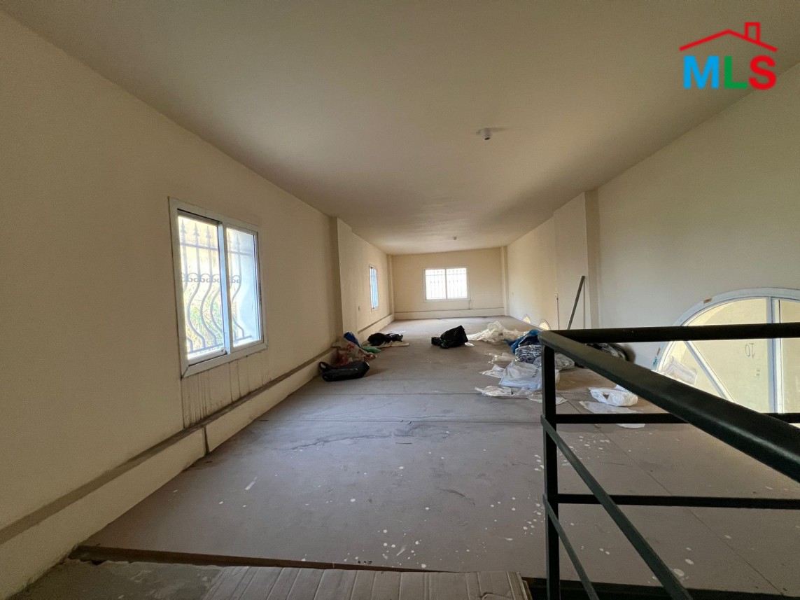 Ground-Floor Office For Rent In Nahr Ibrahim