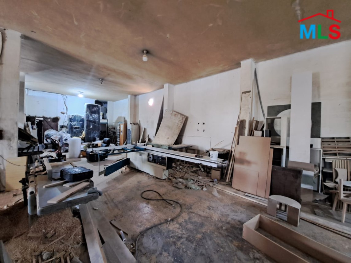 Open-Space Factory For Rent in Bouchrieh