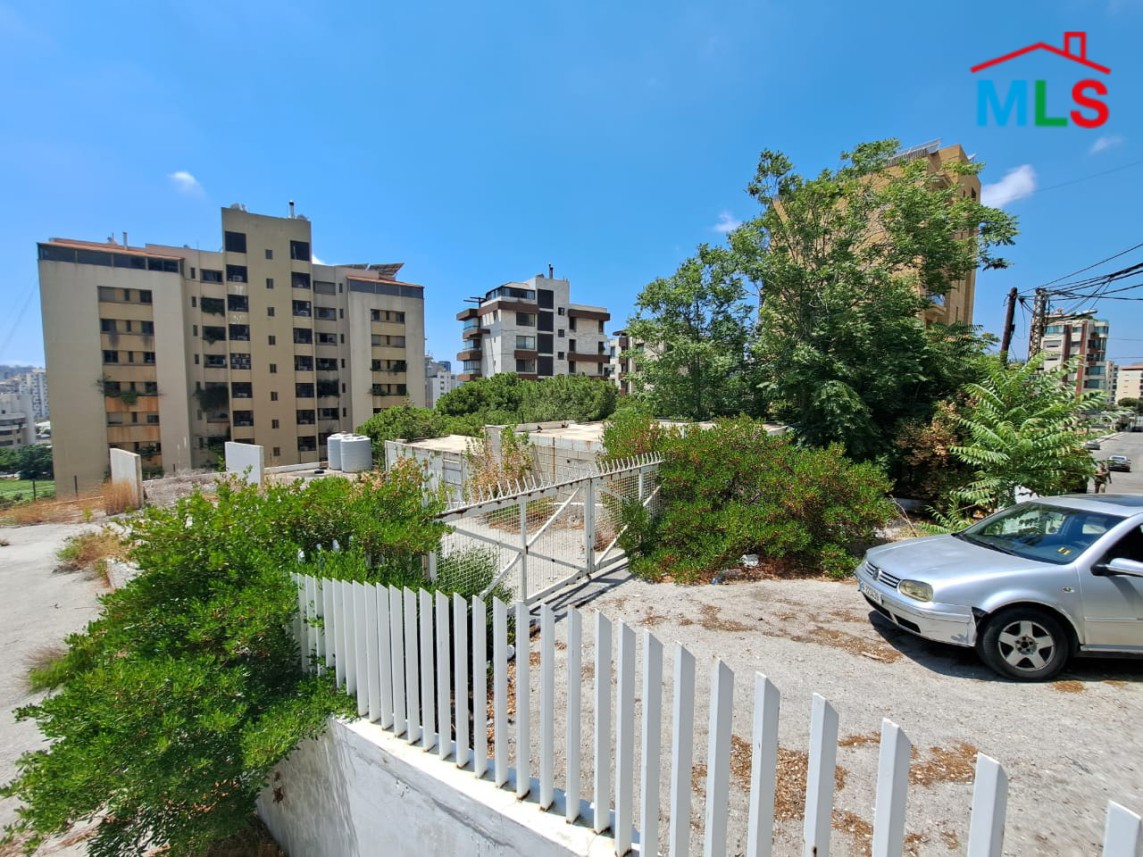 Land For Rent In A Strategic Location In Sin El Fil-Horsh Tabet