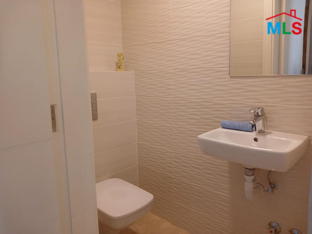 3-Bedroom Apartment For Rent in Gemmayze